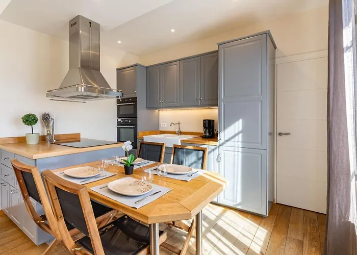 Les Sirenes By Interhome Appartement *