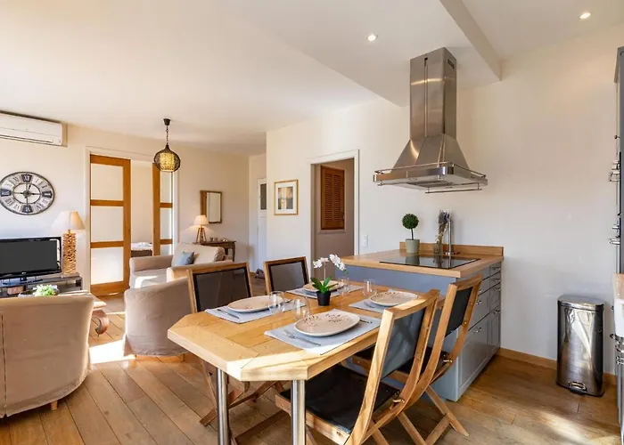 Les Sirenes By Interhome Sainte-Maxime